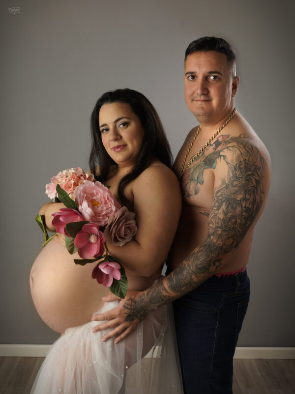 Fotografía de embarazo en estudio Córdoba